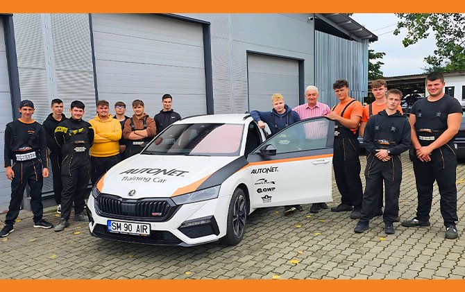 Emoții și reușite la examenul de calificare pentru elevii susținuți de Autonet Import