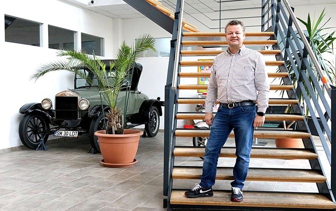 Toți pentru unul...